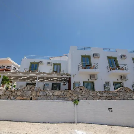 Fiamegou Hotel *